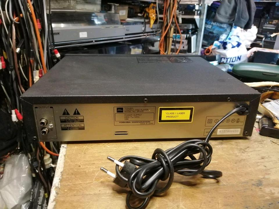 TOSHIBA XR-V12, CD-Player OHNE Fernbedienung!!