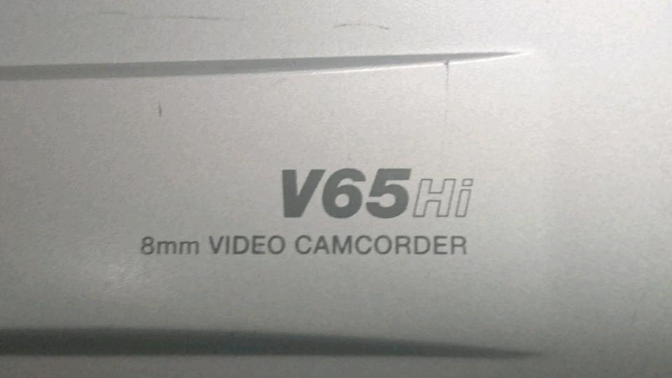 CANON V65 HiE, Videocamera Hi8 und Video 8, mit Zubehör!!