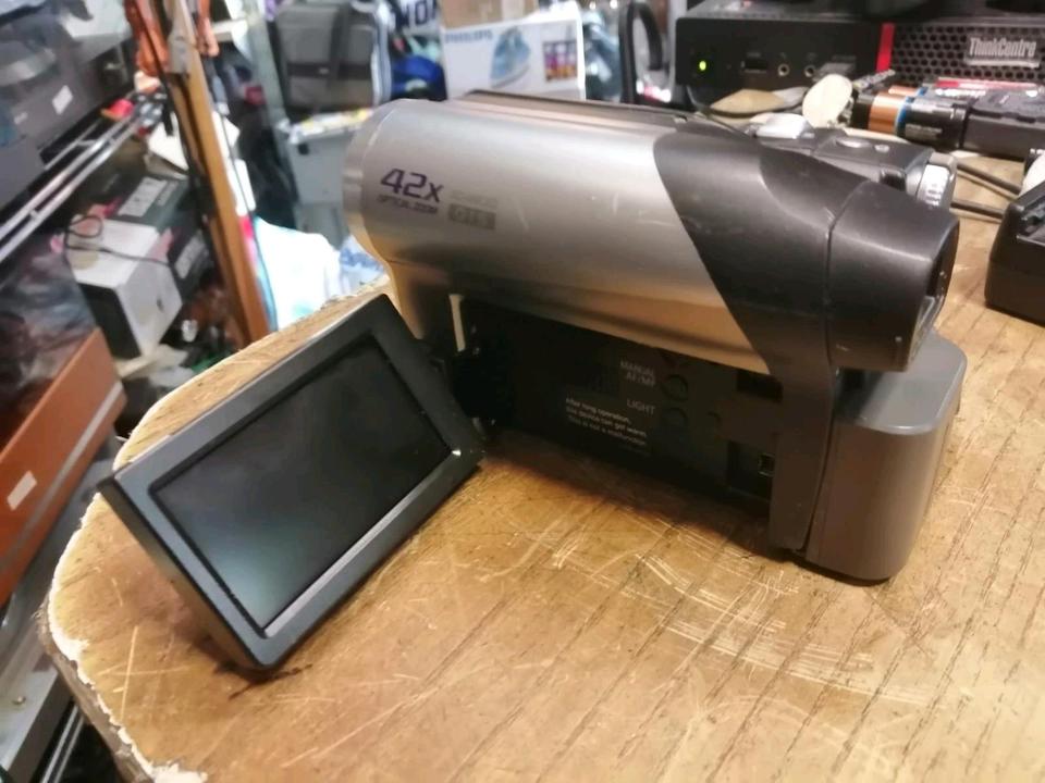 PANASONIC NV-GS90, MiniDV-Videocamera mit Zubehör!!!