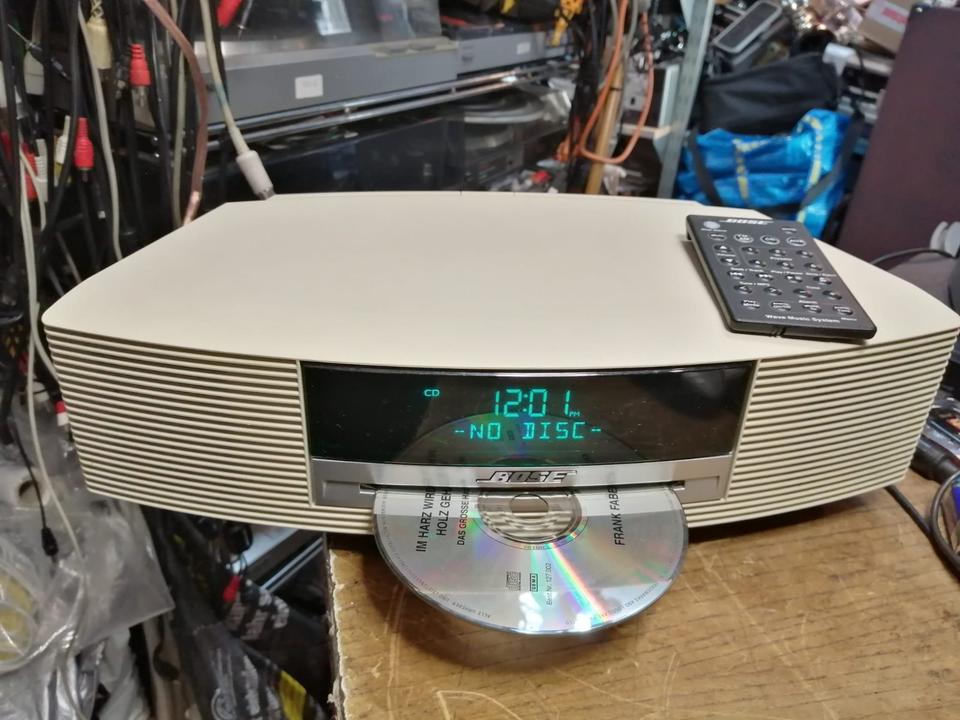 BOSE AWRCC4 Wave Music System, mit Original-Fernbedienung!!