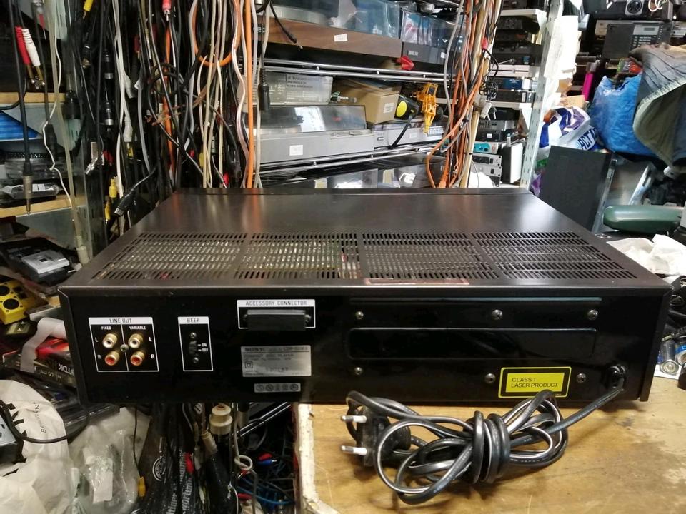 SONY CDP-501ES, CD-Player OHNE Fernbedienung, guter Zustand!!