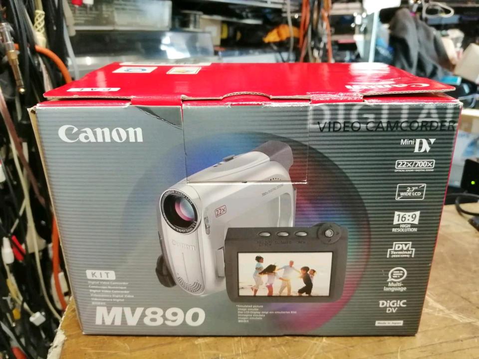 CANON MV890, MiniDV-Videocamera mit Zubehör!!!