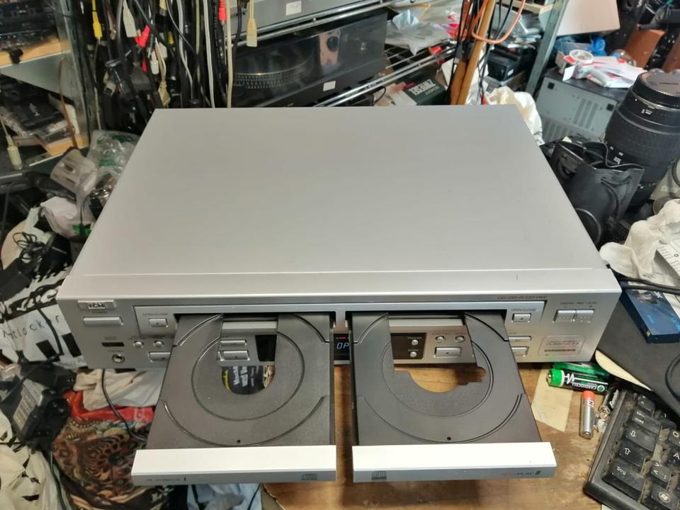 TCM 98989, CD-Player-CD-Recorder, 2in1, OHNE Fernbedienung!!