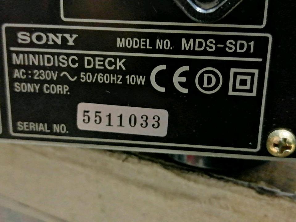 SONY HCD-SD1 CD-Receiver + MDS-SD1 MiniDisc-Deck, OHNE Boxen!!!