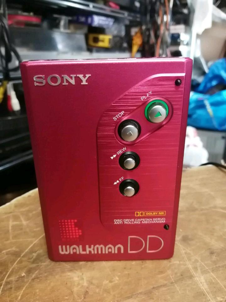 SONY WM-DDI, Walkman OHNE Adapter, DEFEKT!!!