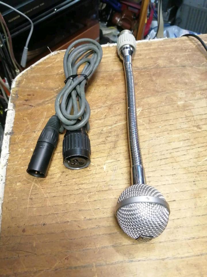 TELEFUNKEN 408, dynamisches Mikrofon, alt, aber guter Zustand!!
