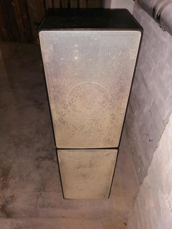 BRAUN AG Typ: L 715, 2 Aktiv-Boxen, 4 Ohm!!!