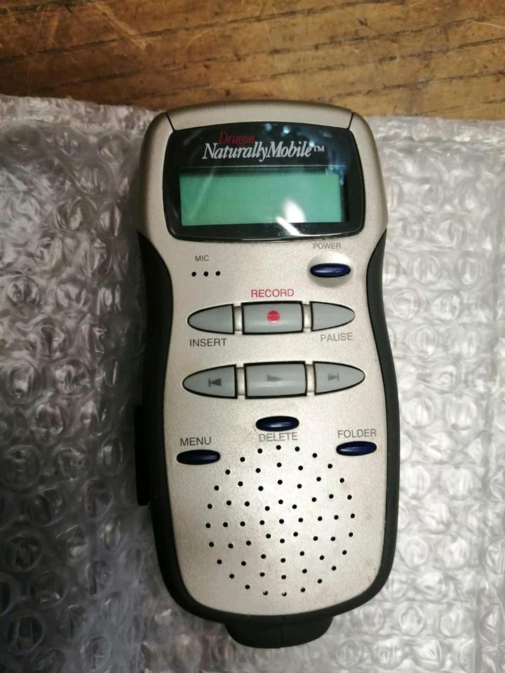 DRAGON Naturally Speaking 5, mobiles Diktiergerät, mit Zubehör!!!