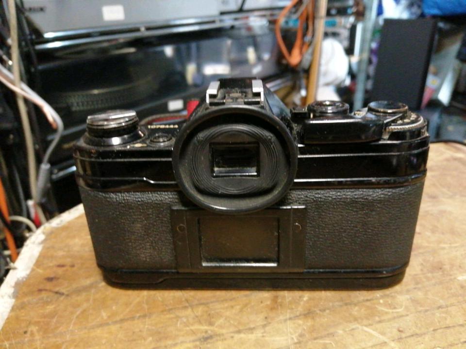 • CANON AE-1, Analog-Kamera + CANON Lens FD Objektiv!!