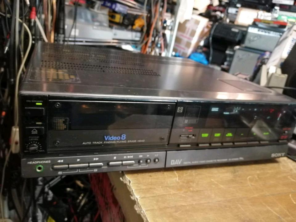 SONY EV-S700ES, Videocassettenrecorder, DEFEKT!!!