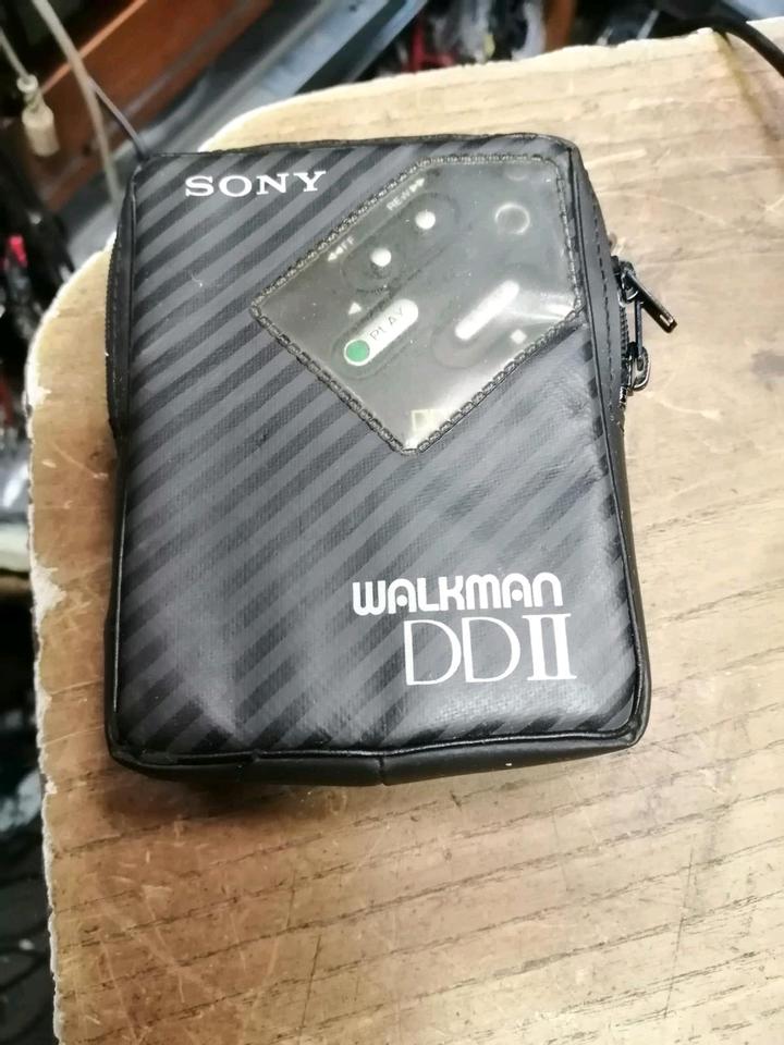SONY WM-DD II   Walkman