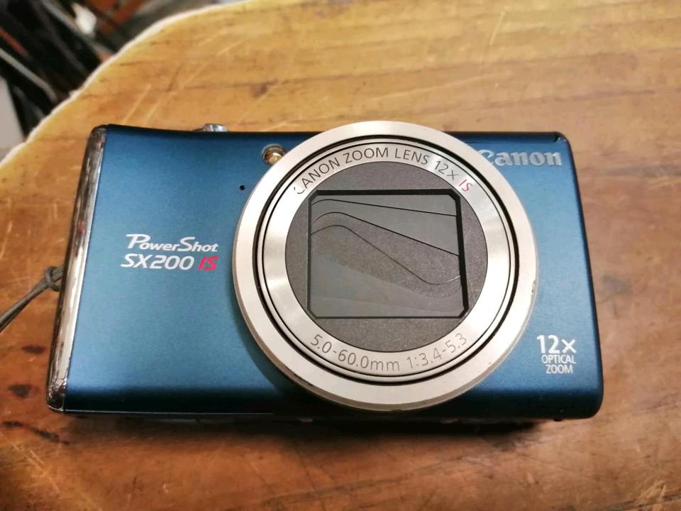 CANON POWERSHOT SX200IS, Digital-Kamera mit Zubehör!!!