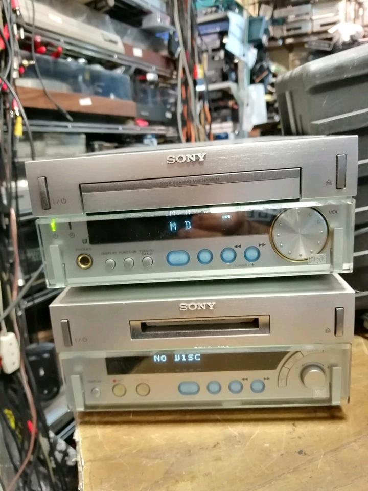 SONY HCD-SD1 CD-Receiver + MDS-SD1 MiniDisc-Deck, OHNE Boxen!!!