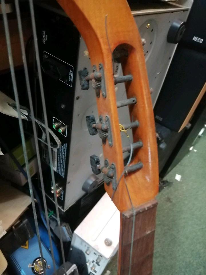 BASS-LAUTE, alt, aber toll, Einige Teile fehlen!!