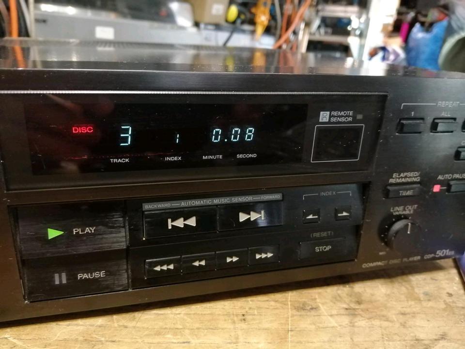 SONY CDP-501ES, CD-Player OHNE Fernbedienung, guter Zustand!!