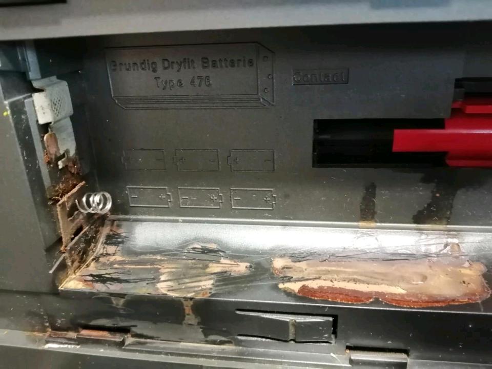 GRUNDIG Satellit Professional 650, Radio