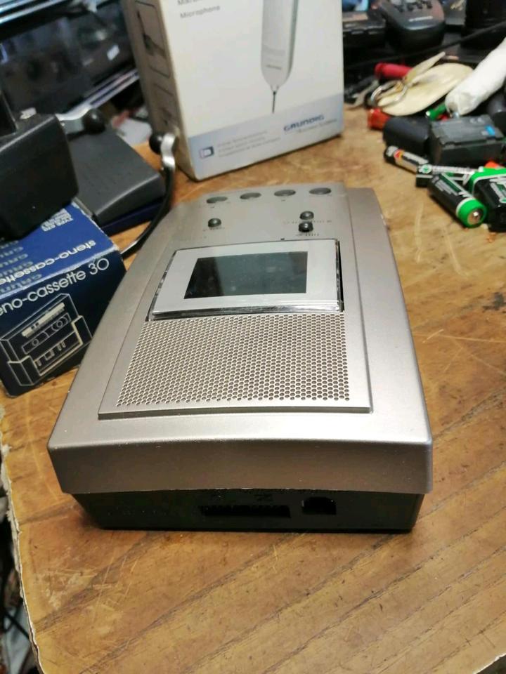 GRUNDIG St3210, Diktiergerät mit Zubehör, komplett!!!