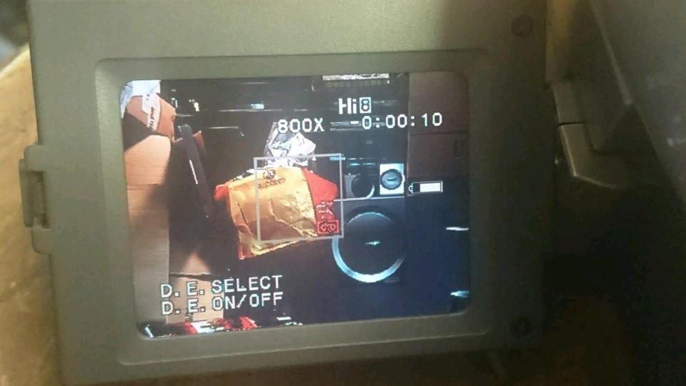 CANON V65 HiE, Videocamera Hi8 und Video 8, mit Zubehör!!