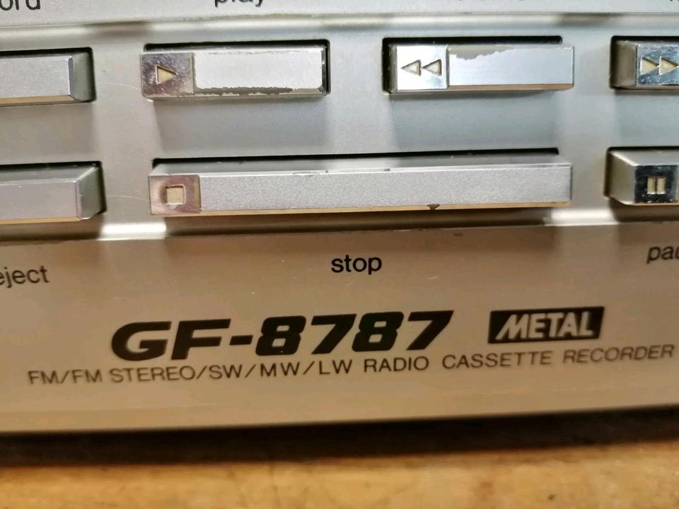 SHARP GF-8787H, Stereo Radio-Tape Recorder, DEFEKT!!!