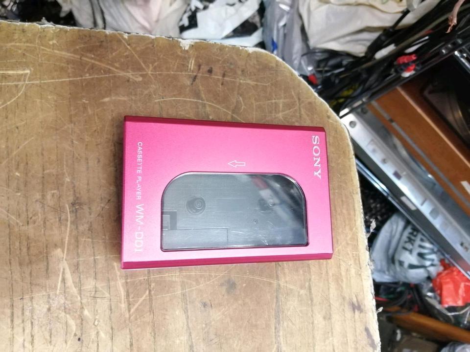 SONY WM-DDI, Walkman OHNE Adapter, DEFEKT!!!