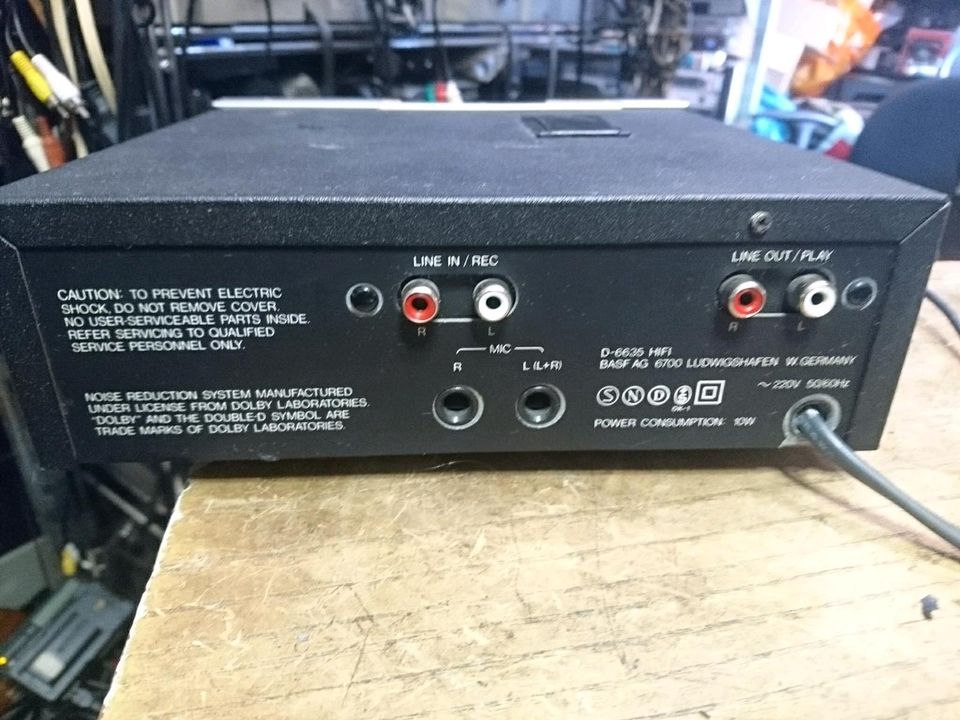 BASF D-6635 HiFi Cassetten-Deck, DEFEKT!!