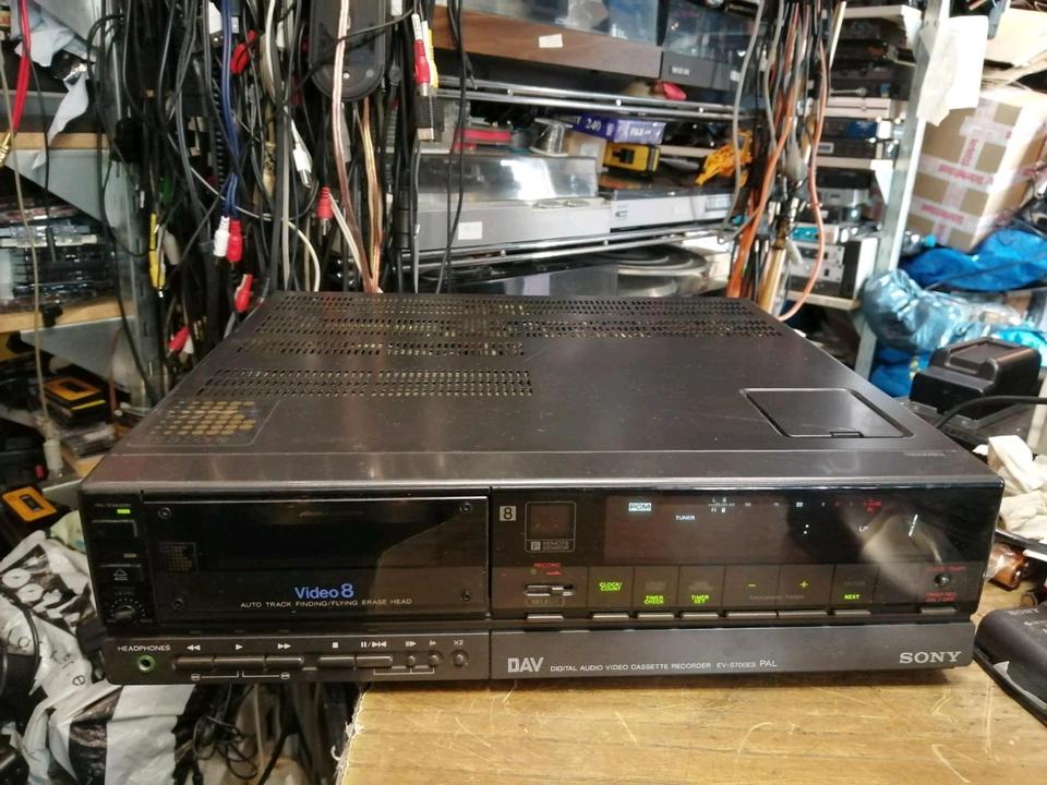 SONY EV-S700ES, Videocassettenrecorder, DEFEKT!!!