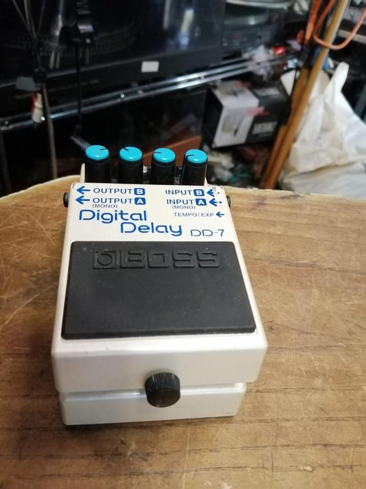 BOSS Digital Delay DD7, Effekt-Gerät, OHNE Adapter!!