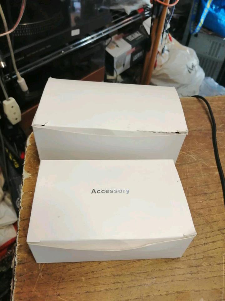 4K DC101, Digital-Kamera, NEU mit Zubehör!!!