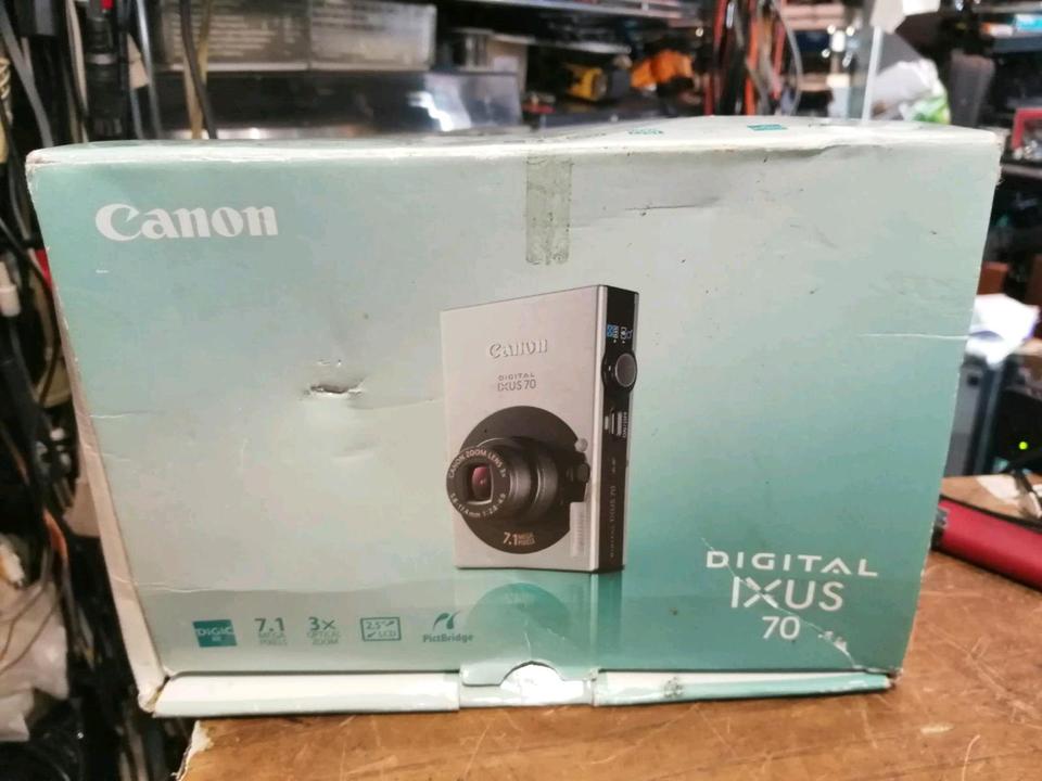 CANON IXUS 70, Digital-Kamera mit Zubehör!!