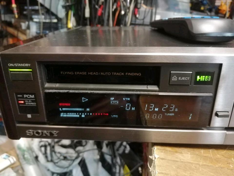 SONY EV-S9000E, Videocassettenrecorder Hi8 +Video 8 +Digital 8!!!