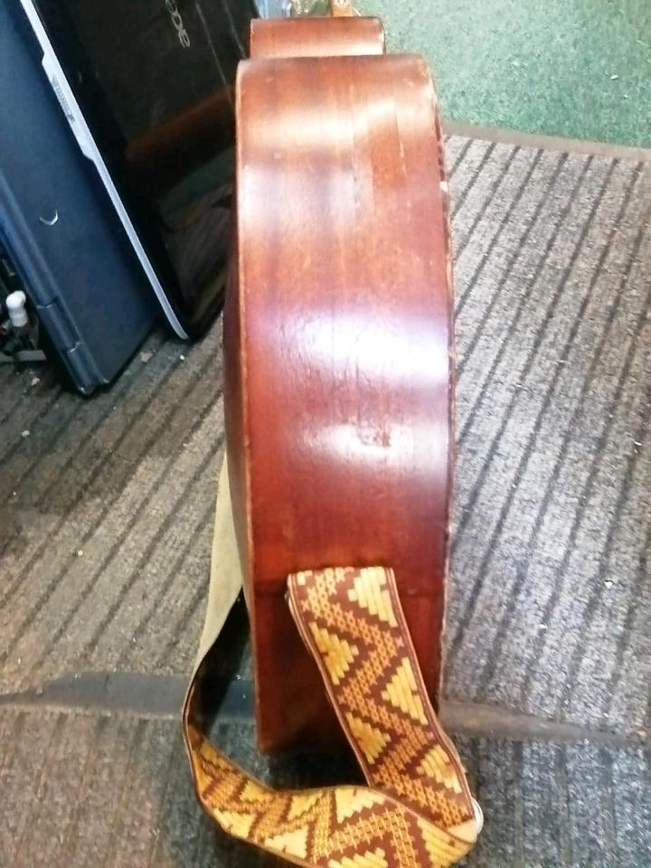 FRAMUS Amateur 5/1, Akustik-Gitarre, mit Gitarrengurt!!