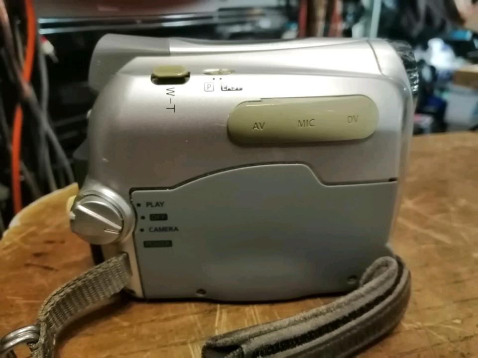 CANON MV890, MiniDV-Videocamera mit Zubehör!!!