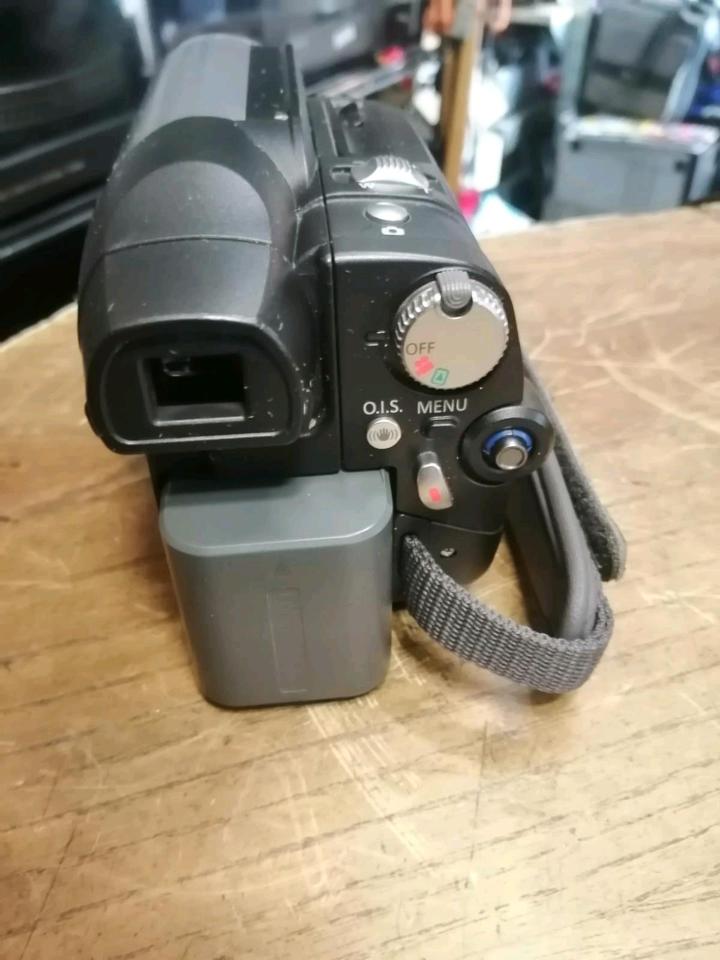 PANASONIC NV-GS90, MiniDV-Videocamera mit Zubehör!!!