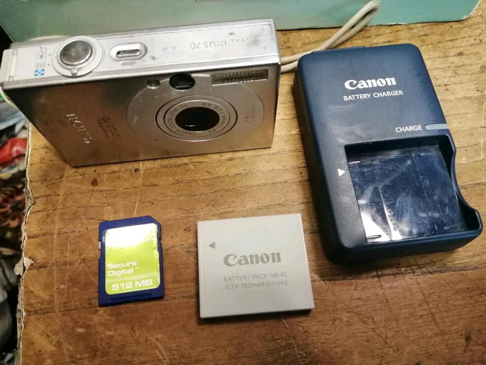 CANON IXUS 70, Digital-Kamera mit Zubehör!!