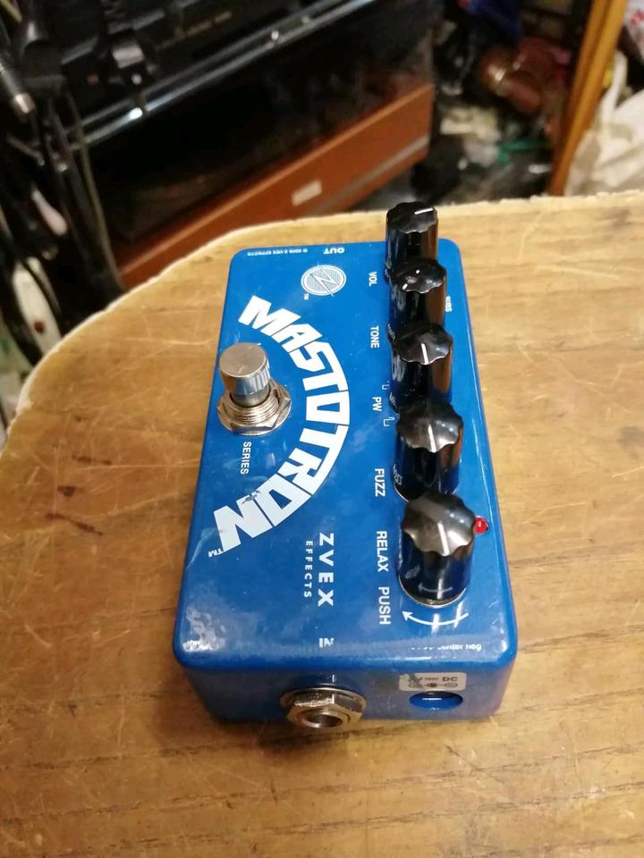 Zvex Mastotron Fuzz, Effekt-Gerät OHNE Adapter! guter Zustand!!!
