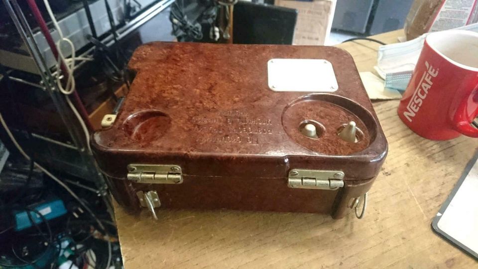 MILITÄR-TELEFON TA-57, russisch, komplett, NICHT GETESTET!