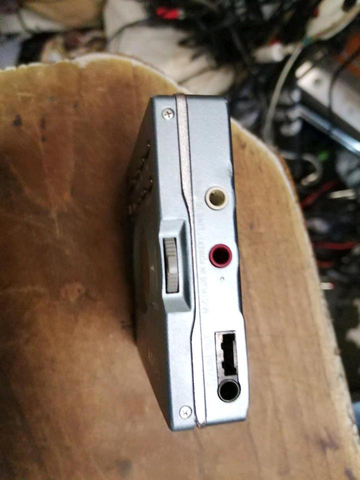 SONY MZ-R91, portabler MiniDiscman mit Original-Adapter!!