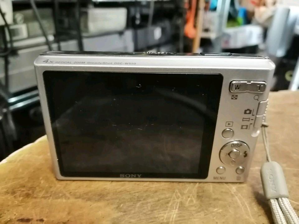 SONY SteadyShot DSC-550, Digital-Kamera mit Zubehör!!