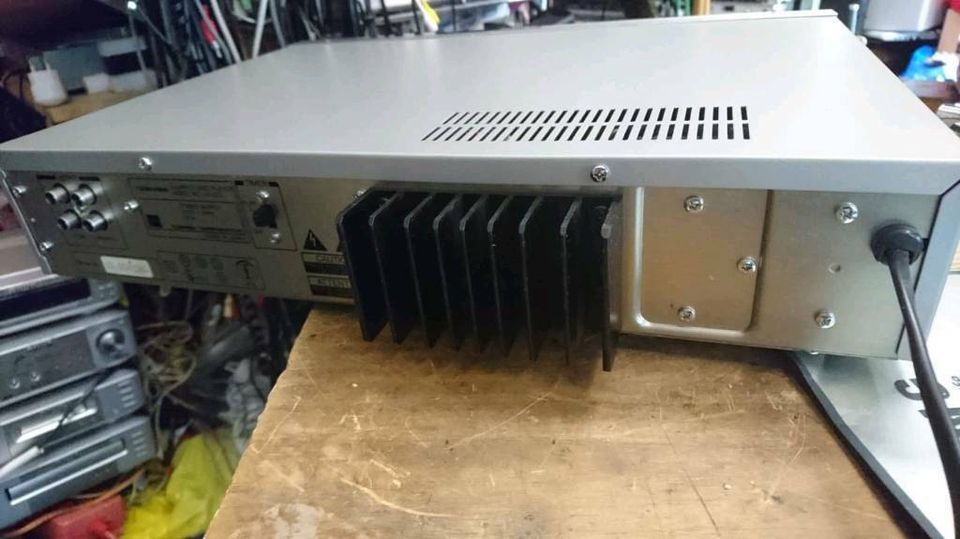 TOSHIBA XR-Z70, CD-Player OHNE Fernbedienung! Selten!