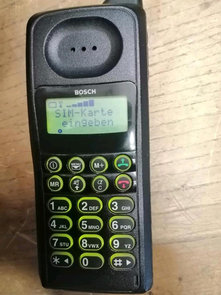 BOSCH CARTEL SL 2G1.0, altes Handy-Modell mit Zubehör!!!