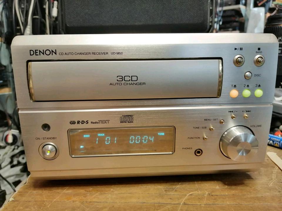 DENON UD-M50, 3fach-CD-Wechsler + 2 DENON Boxen SC-35