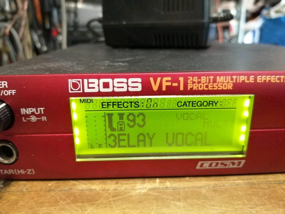 BOSS VF-1, 24-BIT Effekt-Gerät mit Original-Adapter!!