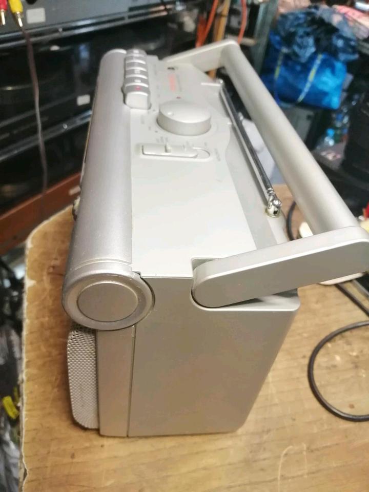 SONY cFm-20, Radio-Cassetten-Recorder, guter Zustand,!