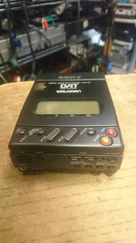 SONY DAT Recorder/Walkman TCD-D3, Zubehör!!