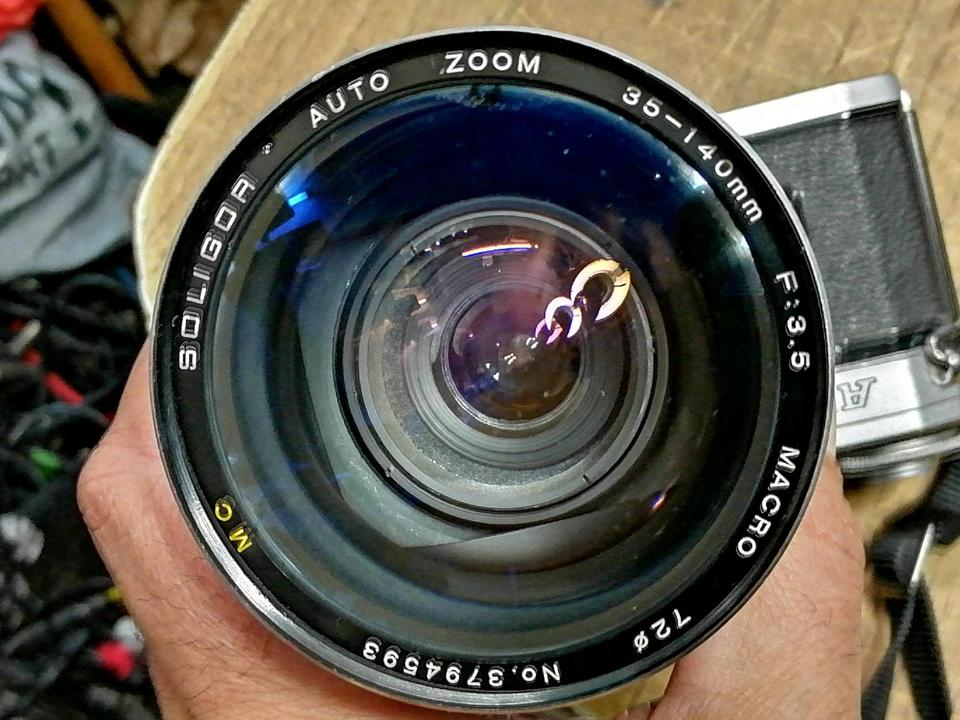 CANON AE-1 Analog-Kamera mit Objektiv SOLIGOR + B+W 72E Linse!!