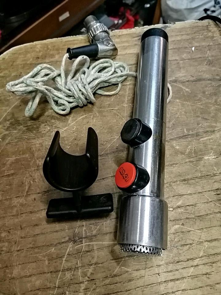 PEIKER TM 110 TFR Mikrofon mit Halterung!!