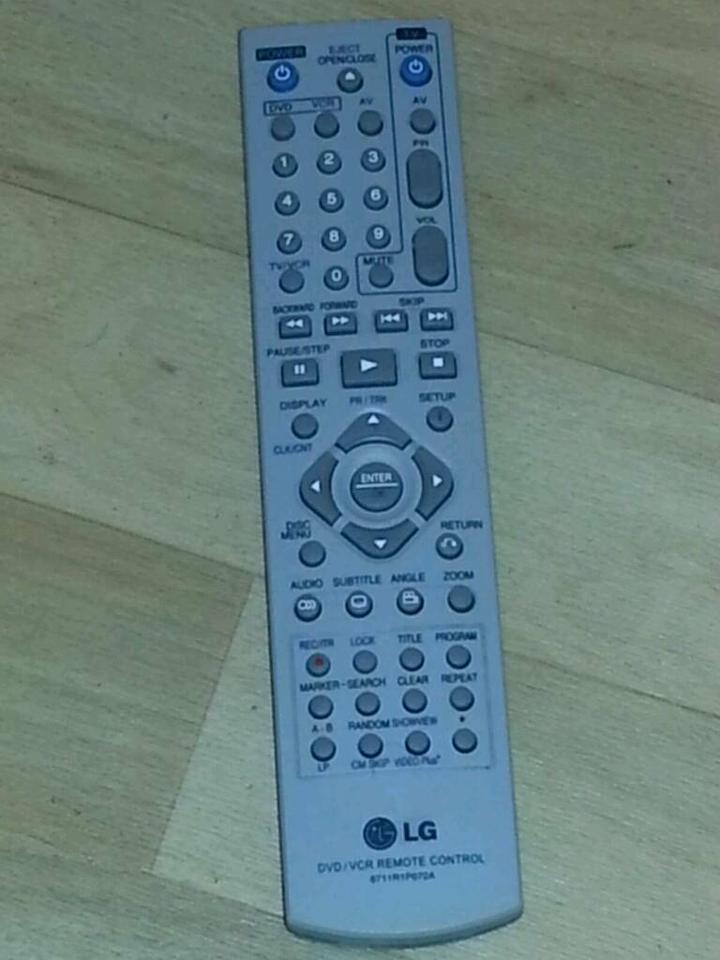 LG 6711R1PO72A; Original-Fernbedienung , DVD/VCR Remote Control