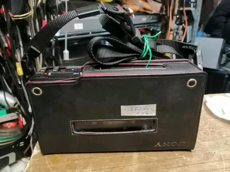 SONY WM-D6C, Walkman, etwas DEFEKT!!!