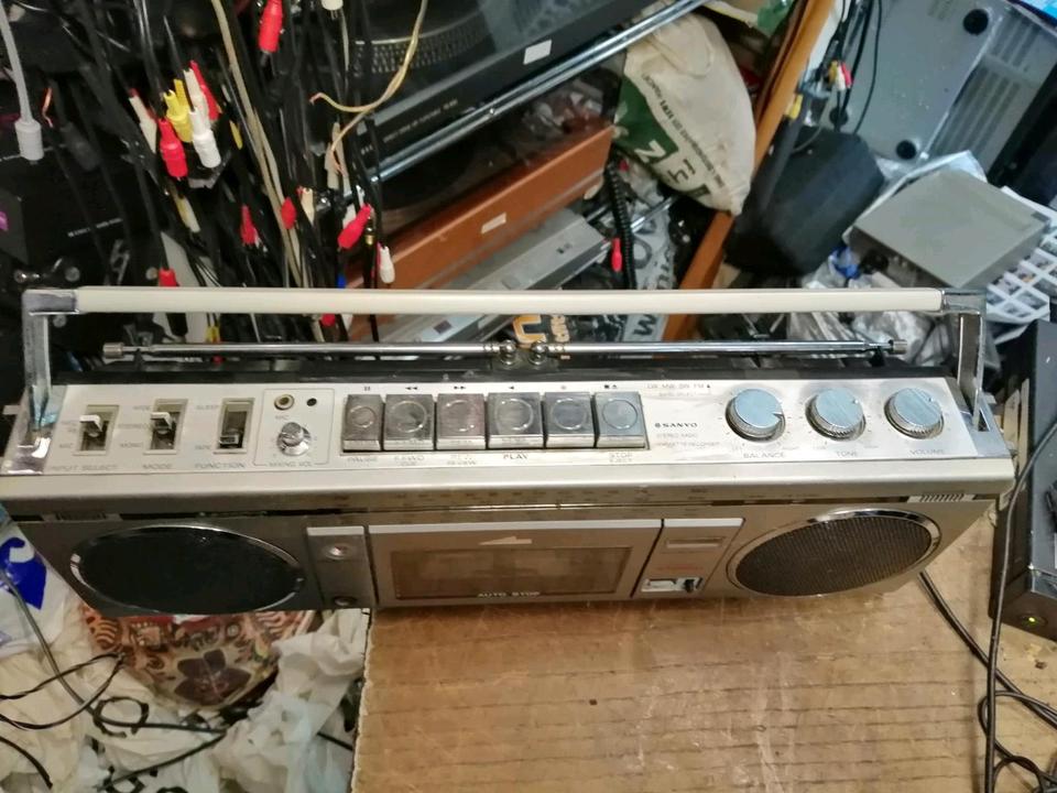 SANYO M7700LE, Radio-Cassetten-Recorder, guter Zustand!!