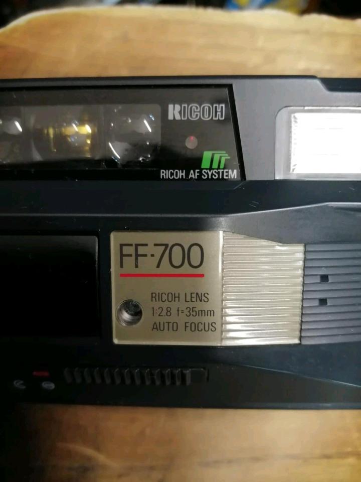 RICOH FF-700, Analog-Kamera mit Original-Tasche!!